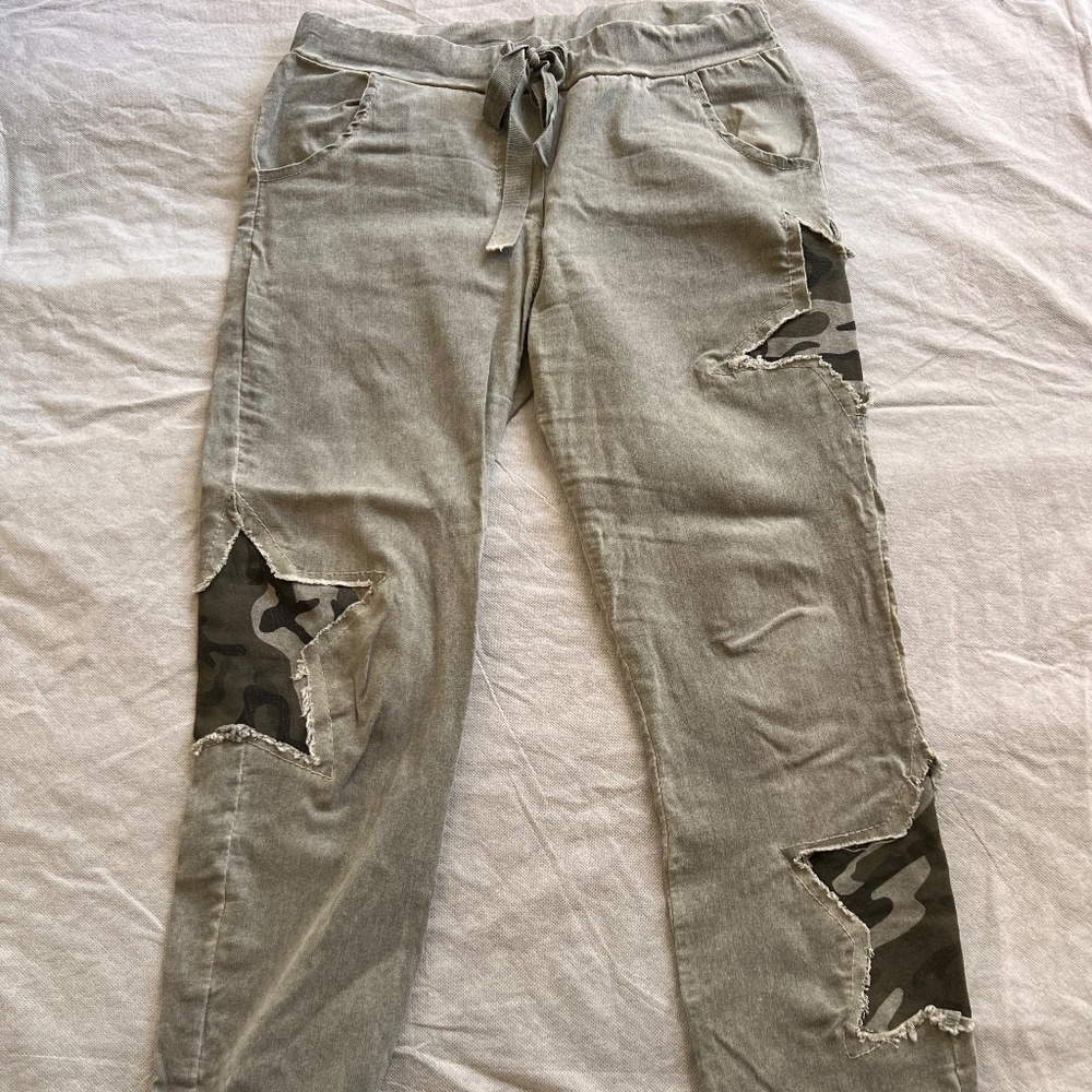 Green/Camo Joggers
